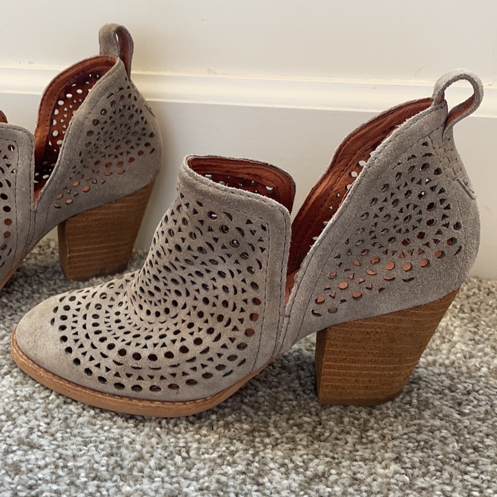 Jeffery Campbell booties size 6